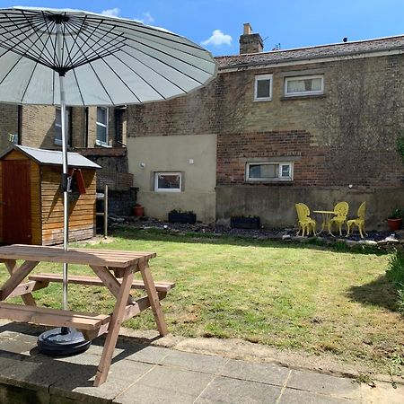 Ryde Beach Garden Apartment Buitenkant foto