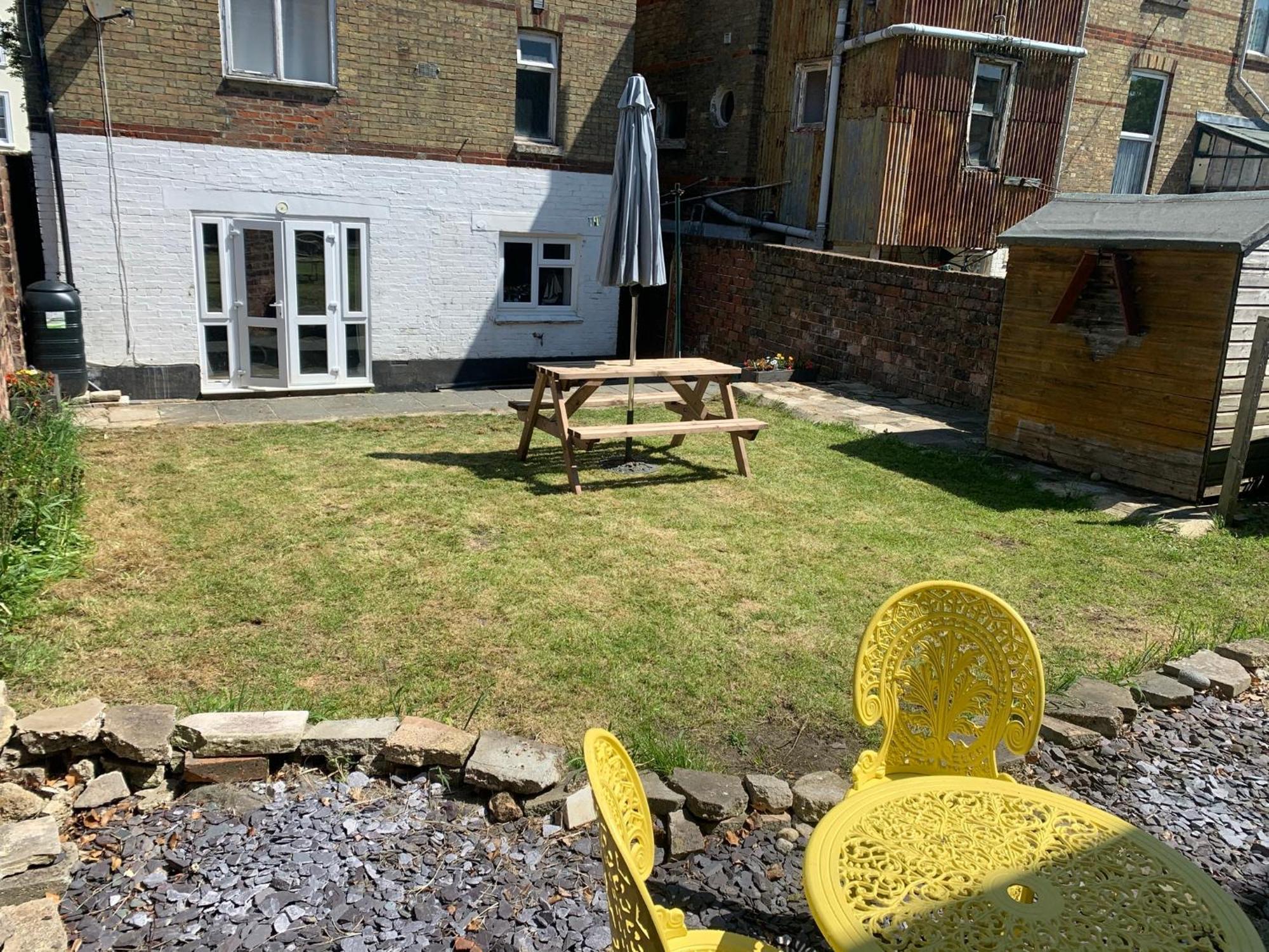 Ryde Beach Garden Apartment Buitenkant foto